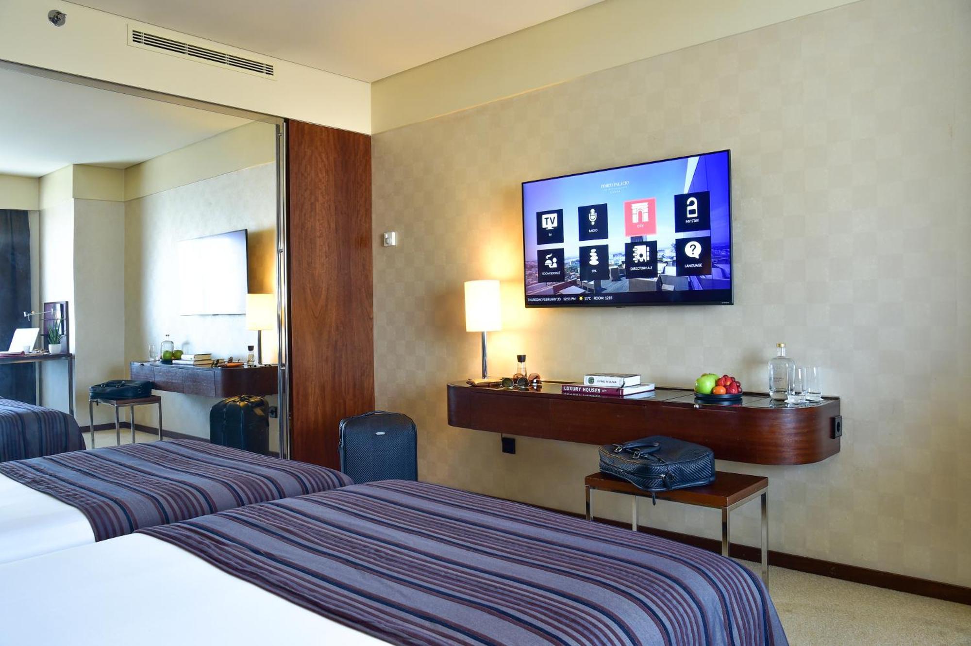 Porto Palacio Hotel By The Editory Стая снимка A guest room at the hotel